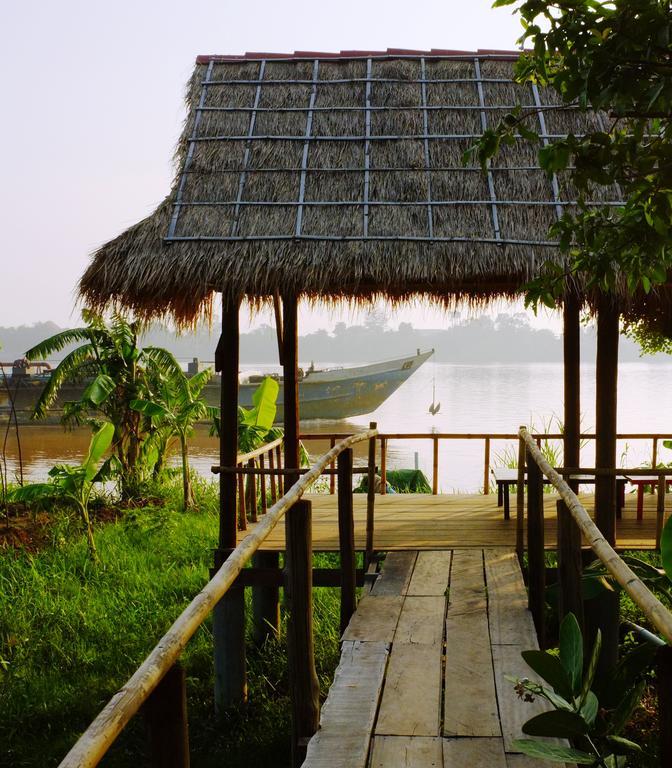Red House Otel Koh Dach Dış mekan fotoğraf