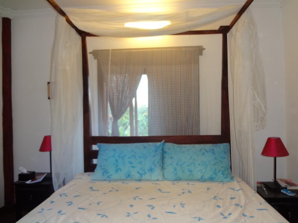 Red House Otel Koh Dach Dış mekan fotoğraf