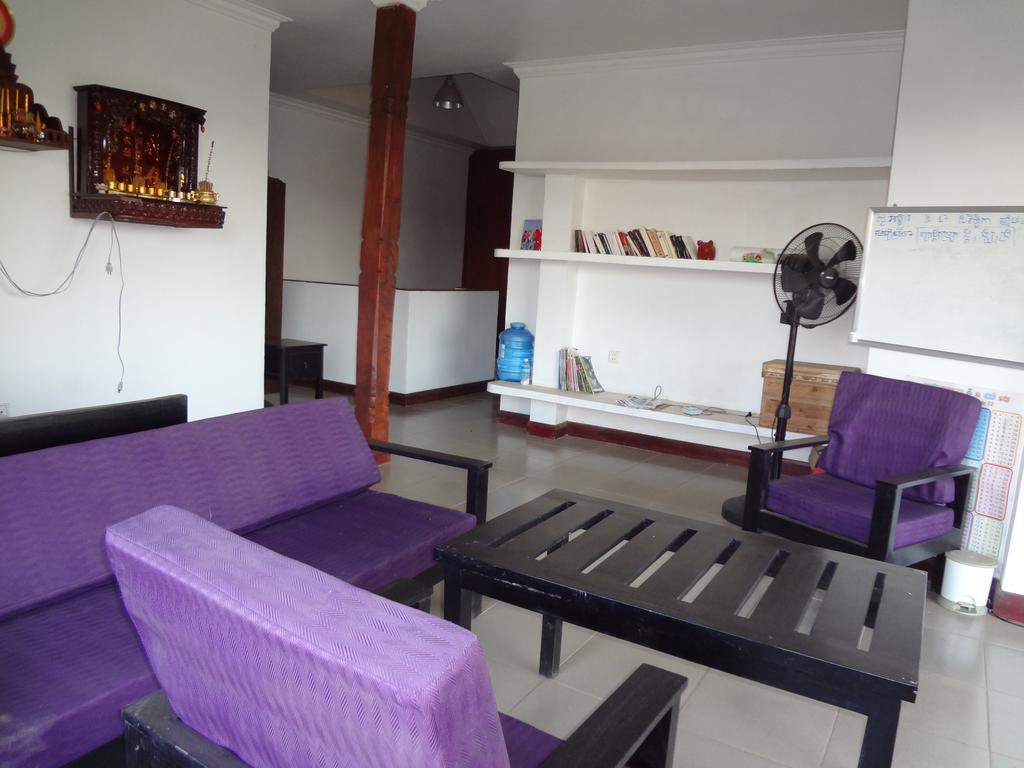 Red House Otel Koh Dach Dış mekan fotoğraf