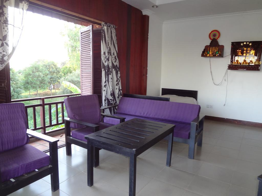 Red House Otel Koh Dach Dış mekan fotoğraf